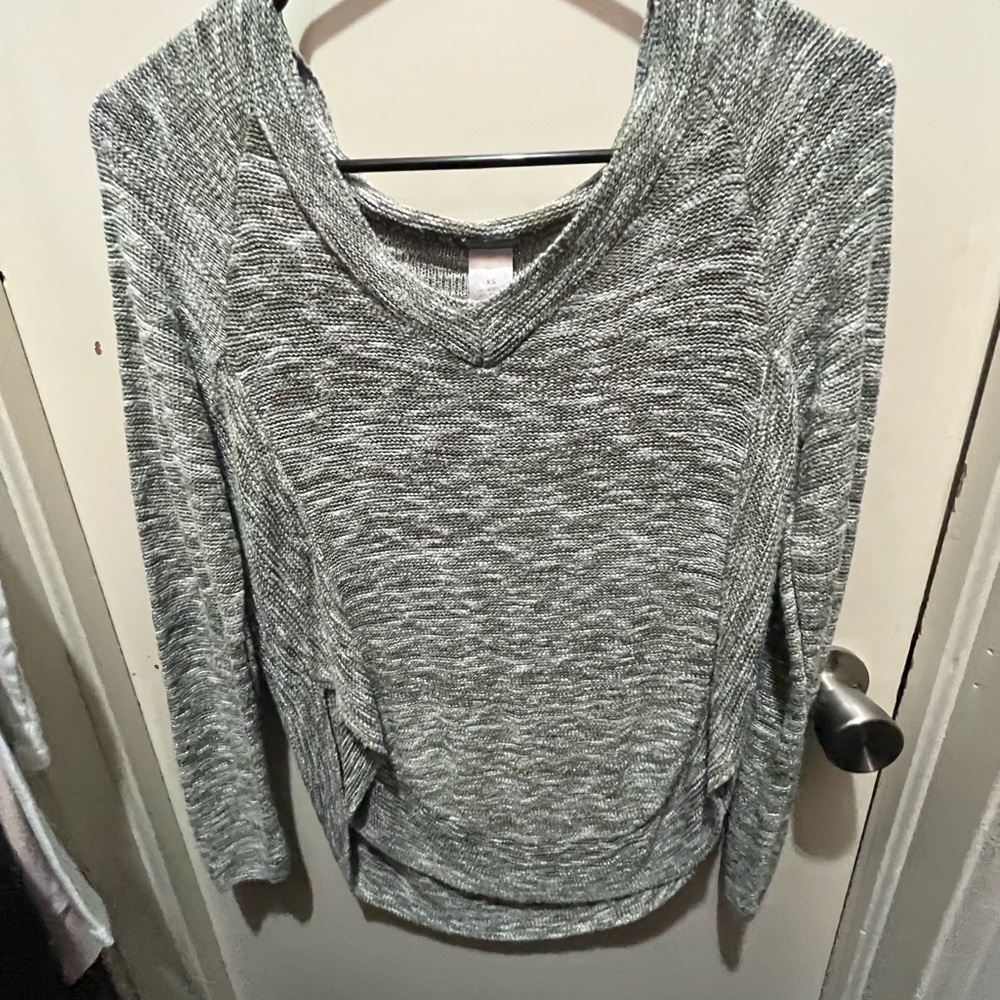 Grey sweater